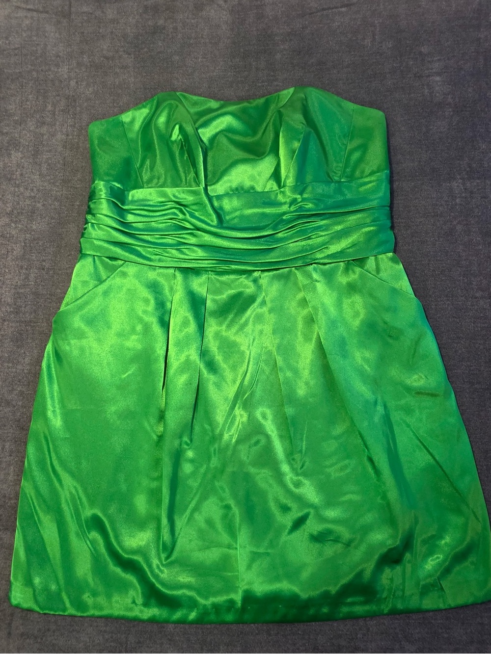 Emerald Green Satin Strapless Homecoming Dress Womens 20 Autumn Wedding Guest